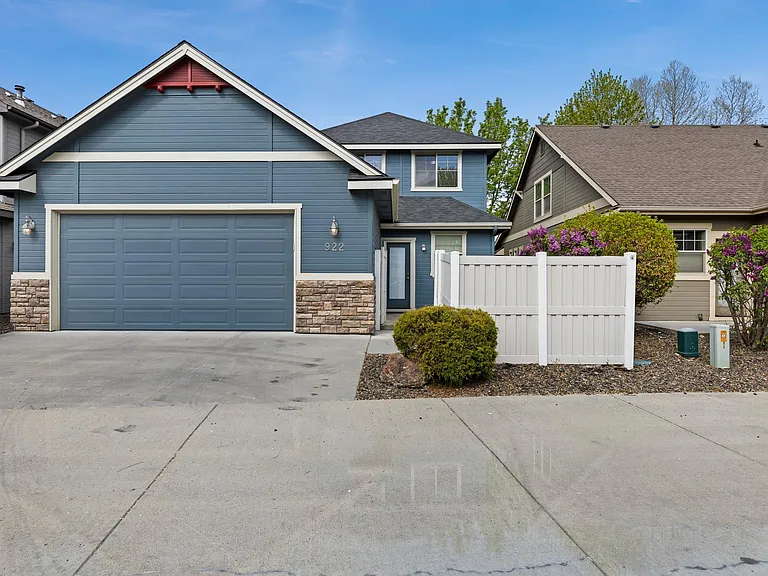 922 E Winding Creek Dr — Photo 28