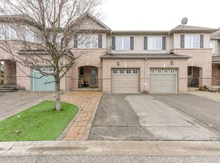 2019 Trawden Way #19, Oakville, ON L6M0M3