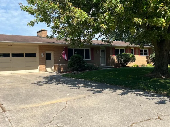 1604 Parkway Dr, Caro, MI 48723