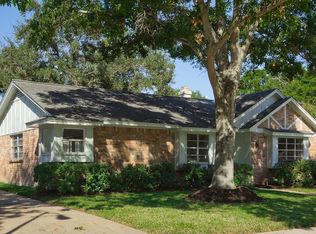 13730 Woodchester Dr, Sugar Land, TX 77498
