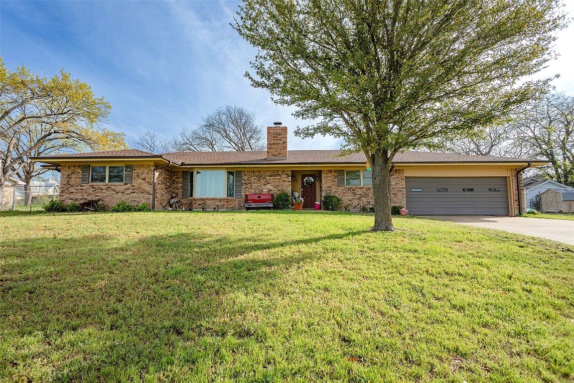 509 N Erath, Meridian, TX 76665 Zillow