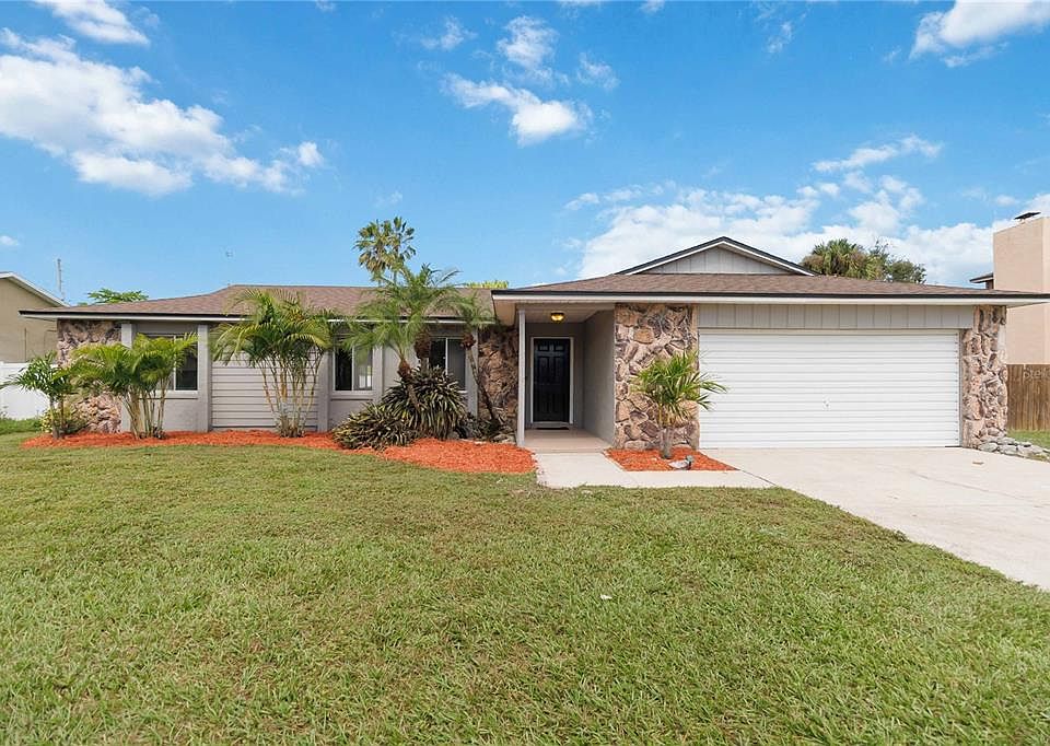 1st image of 1630 GLADIOLAS DRIVE