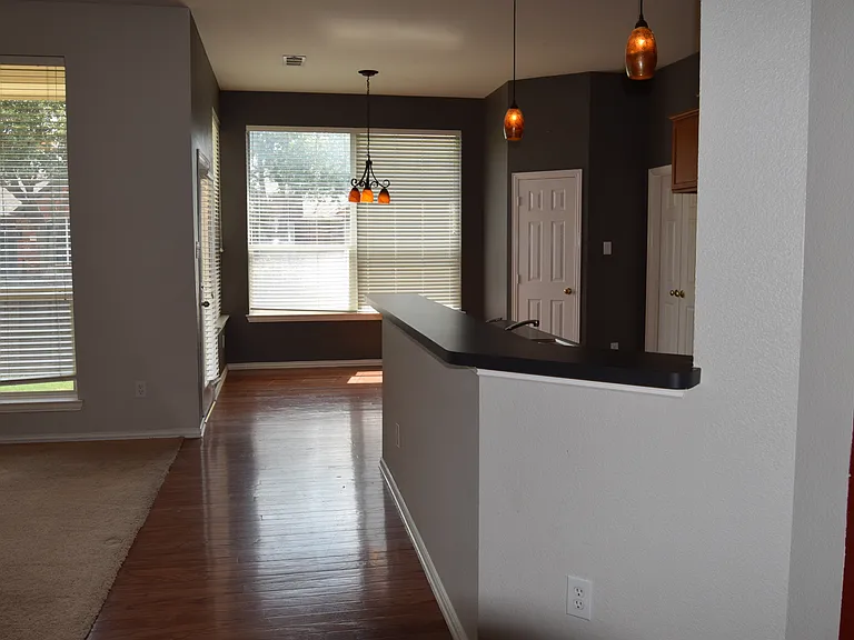 1688 Knoll Wood Ct — Photo 12