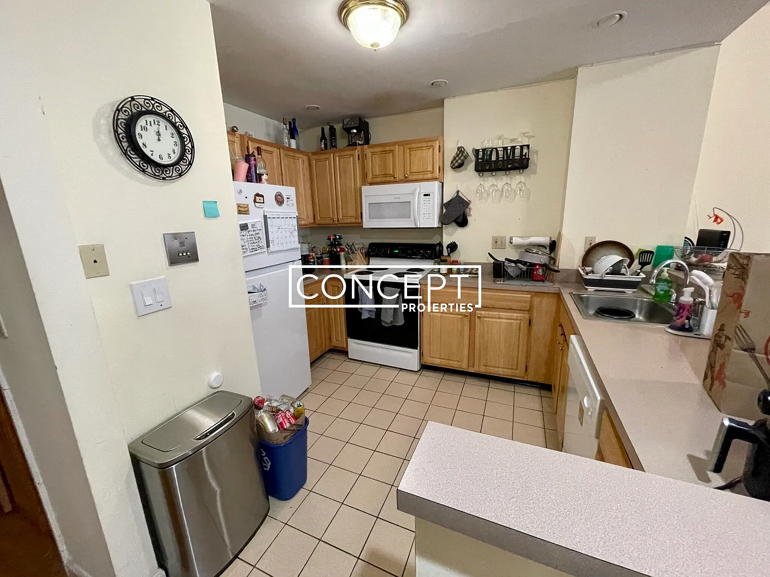 1394 Beacon St — Photo 3