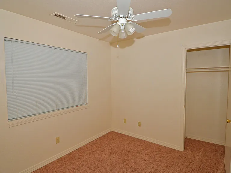 1720 N West St — Photo 3