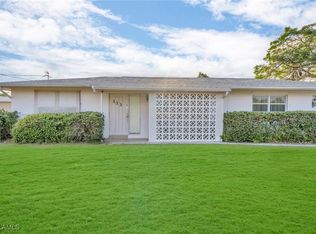 113 Maple Ave N, Lehigh Acres, FL 33936