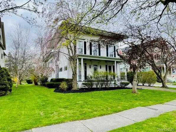22 Ellicott Ave #2, Batavia, NY 14020