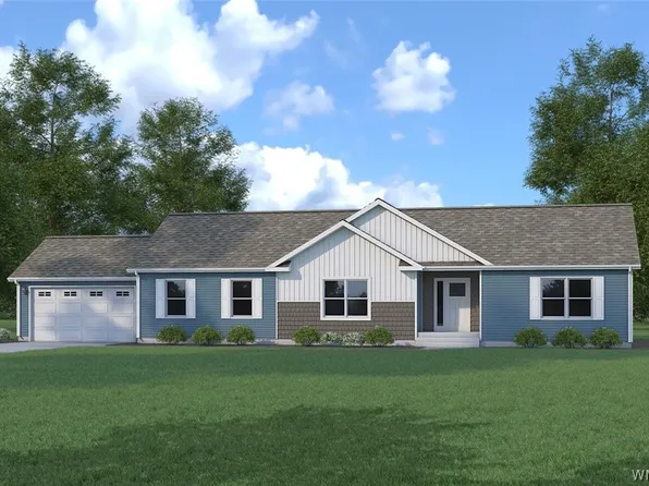 2071 Flavia Ln, Collins, NY 14034