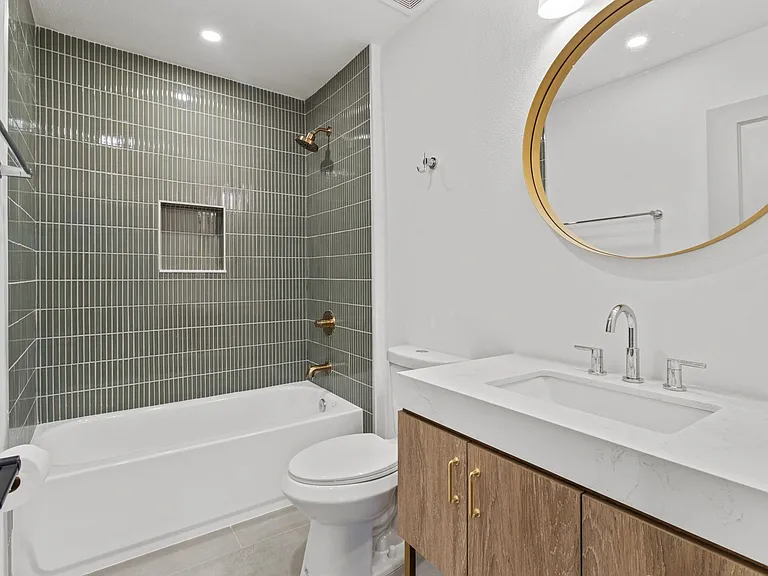 Guest bath