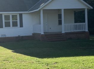 7379 Hawkinsville Rd, Macon, GA 31216