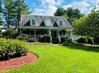 125 Lovell Rd, Hillsville, VA 24343