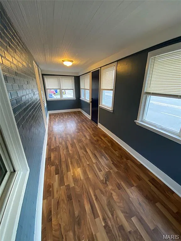 3 bed, 1.0 bath, 1150 sqft, $1,500 — Photo 4