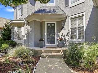 6355 Walker St, Shawnee, KS 66218