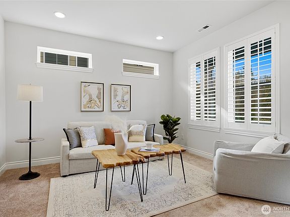 4th image of 14024 163rd Place SE