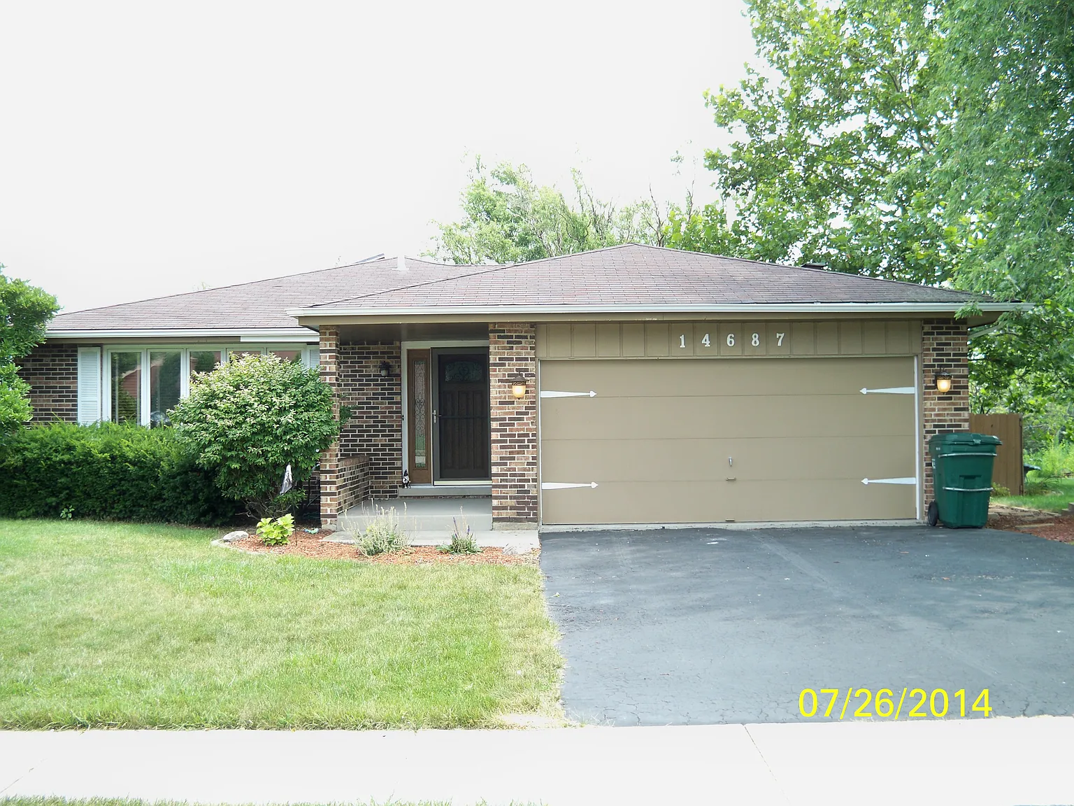 14687 Maplecreek Dr photo 1