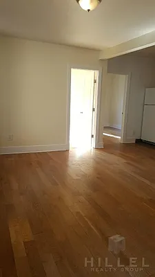 Rented by Hillel Realty Group | media 8