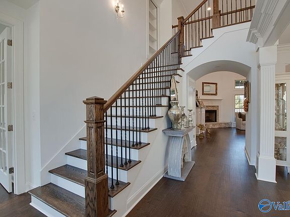 4th image of 8131 Trail Meadow Dr