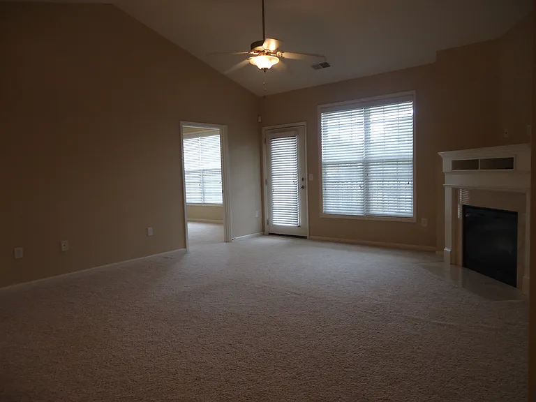 2645 McArthur Landing Cir #203 — Photo 6