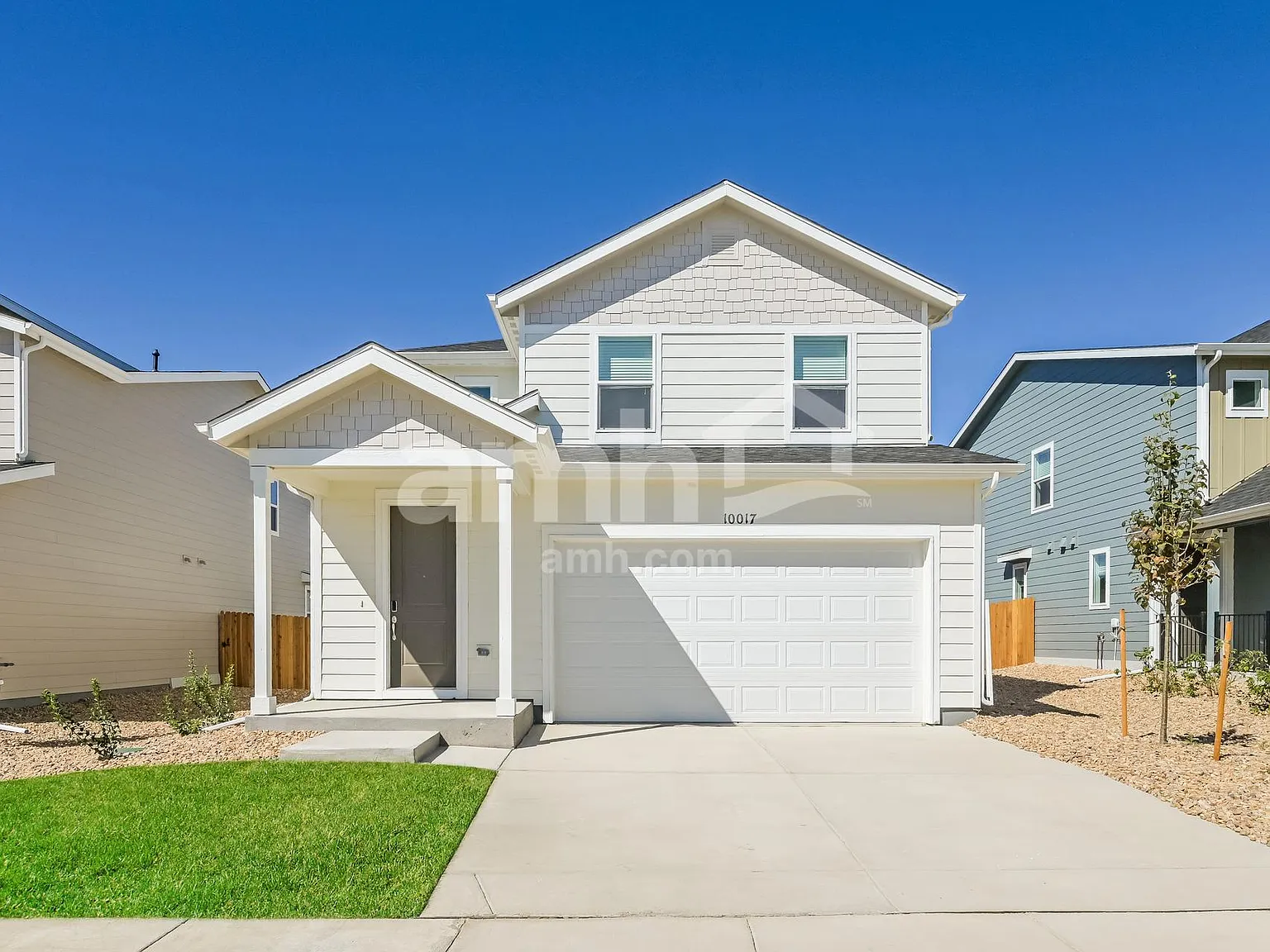 4 bed, 2.5 bath, 2133 sqft, $3,050 — Photo 1