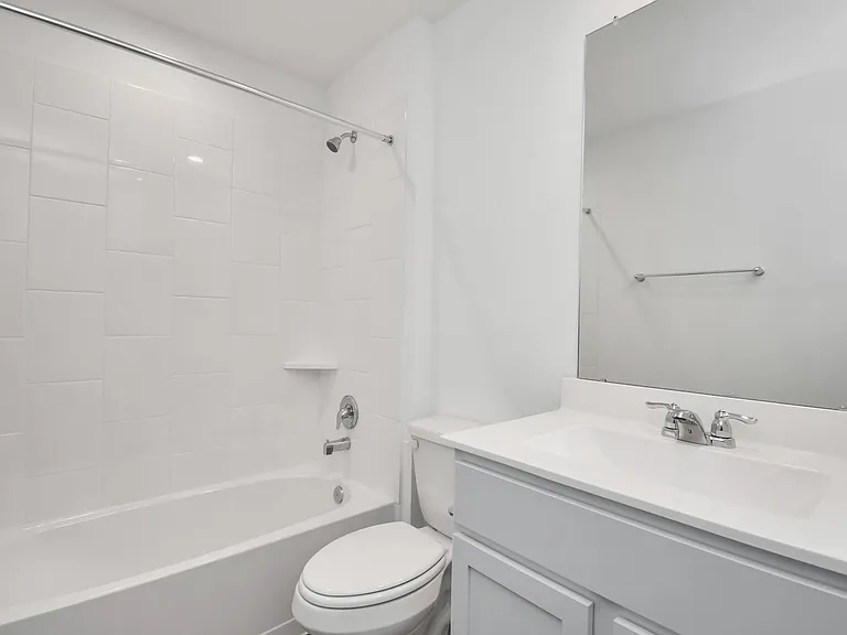 8519 Swenson Ln — Photo 9