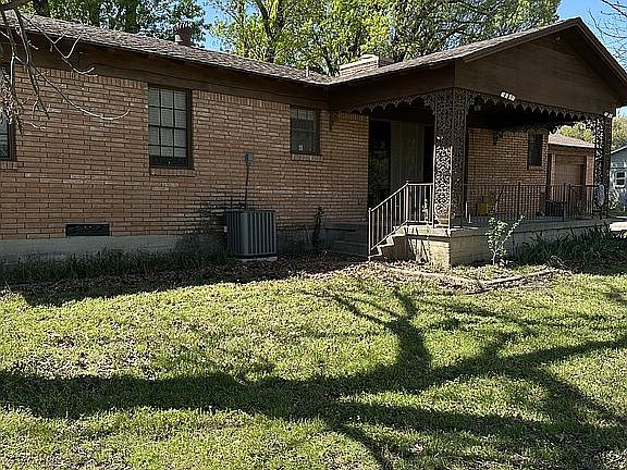 4th image of 5000 Circle Ridge Dr W