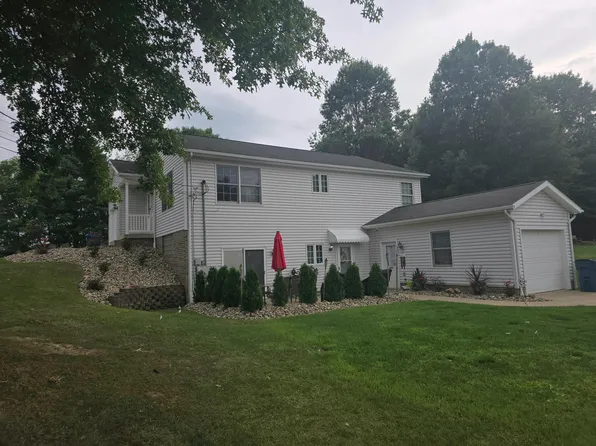 2919 Cliftmont Ave NE, Canton, OH 44705