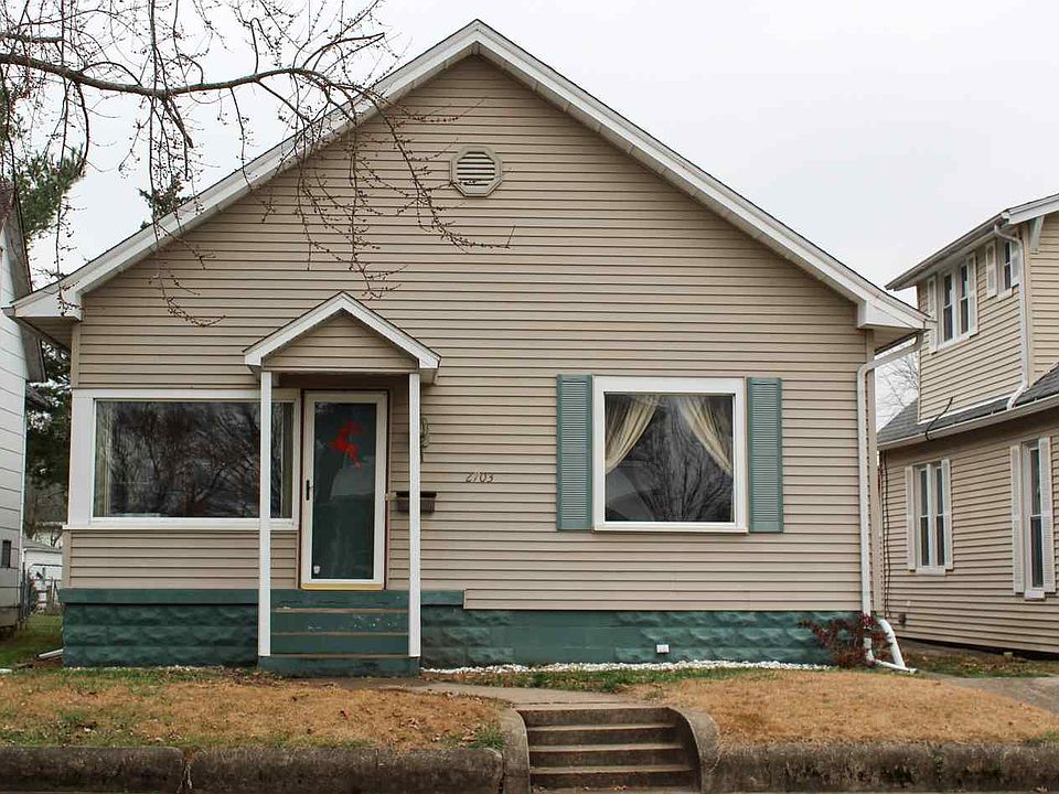1st image of 2703 Fenwood Ave