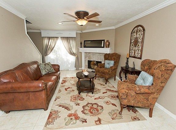 5th image of 9543 Pagewood Ln #9543