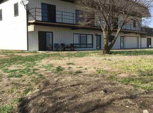 2267 2nd Ter, Waterville, KS 66548