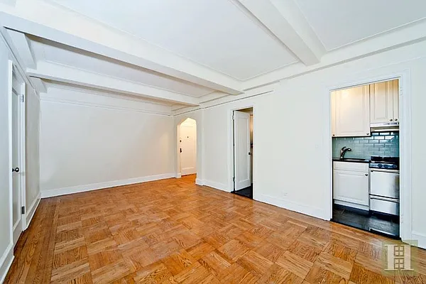 Rented by Halstead Real Estate | media 26