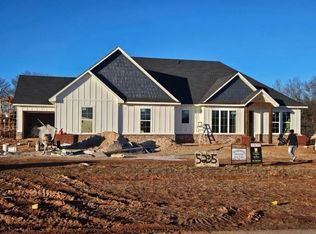 5235 N Oakwood Dr, Noble, OK 73068