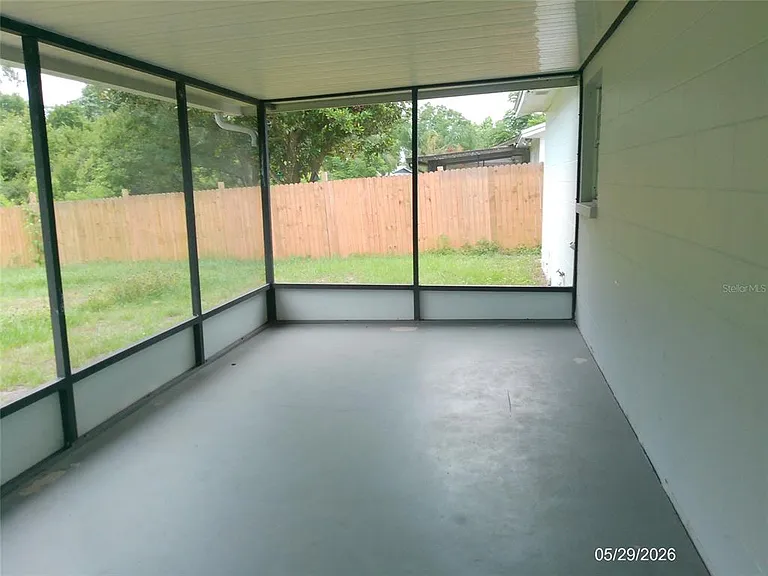 6131 Doe Cir E — Photo 20