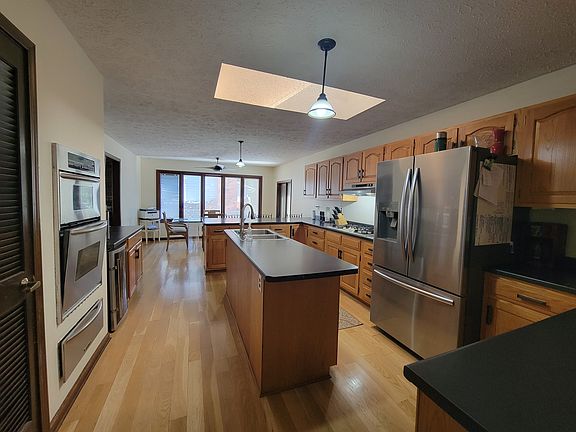5th image of 4111 W Woodlyn Dr