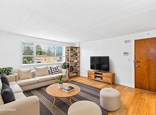 20 Nelson Dr APT 3A, Randolph, MA 02368