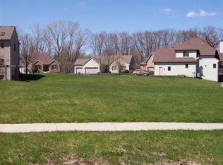 1123 Long Bay Ct, Antioch, IL 60002
