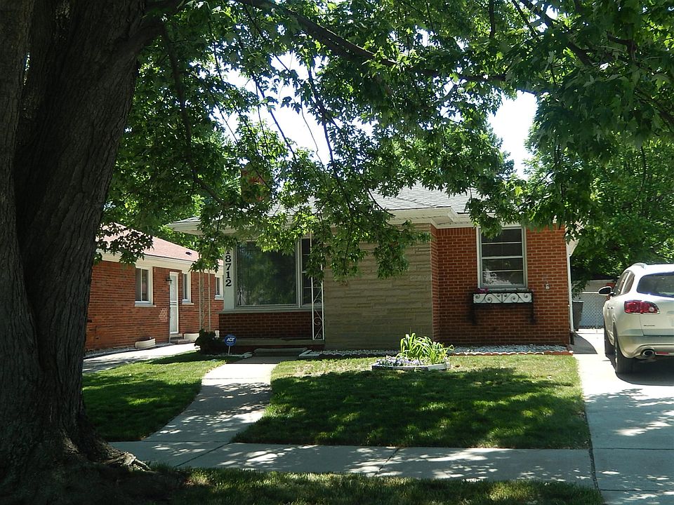 1st image of 18712 Chandler Park Dr