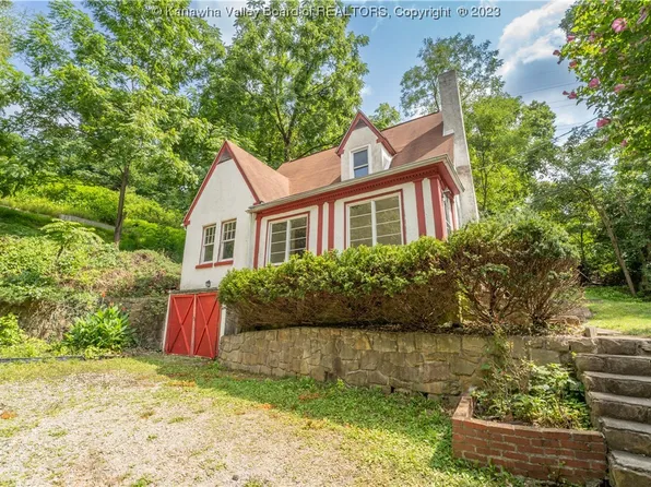 1842 Oakridge Dr #C, Charleston, WV 25311