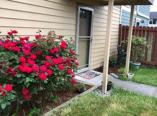 19566 2nd Ave NE, Poulsbo, WA 98370
