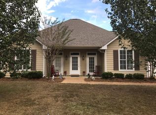 213 Old Town Ln, Brandon, MS 39042