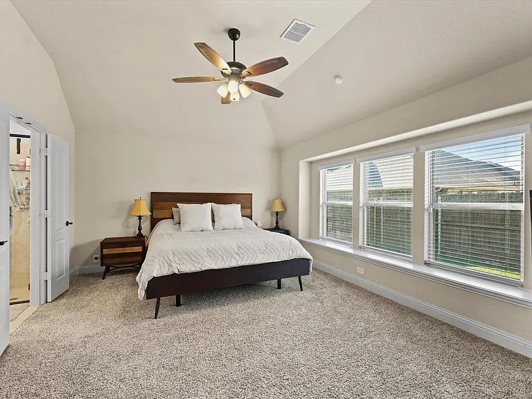 4129 Snowberry Ln — Photo 13
