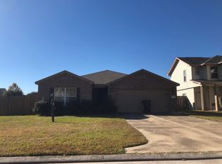 11826 Belle Ct, Pinehurst, TX 77362