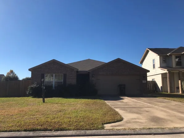 11826 Belle Ct, Pinehurst, TX 77362