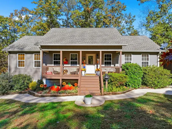 52 McCollum Rd, Ellijay, GA 30540