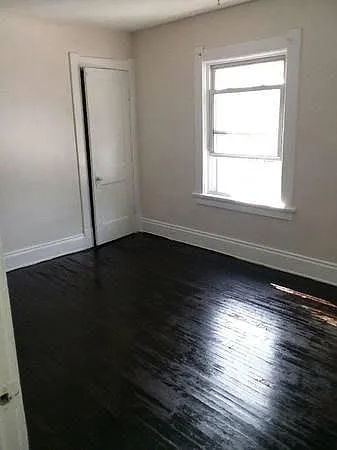 1176 Radcliffe Dr — Photo 3