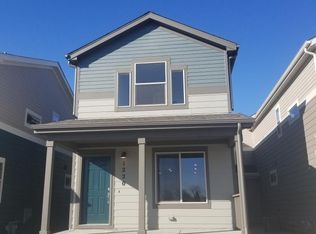 1220 Hummingbird Cir, Longmont, CO 80501