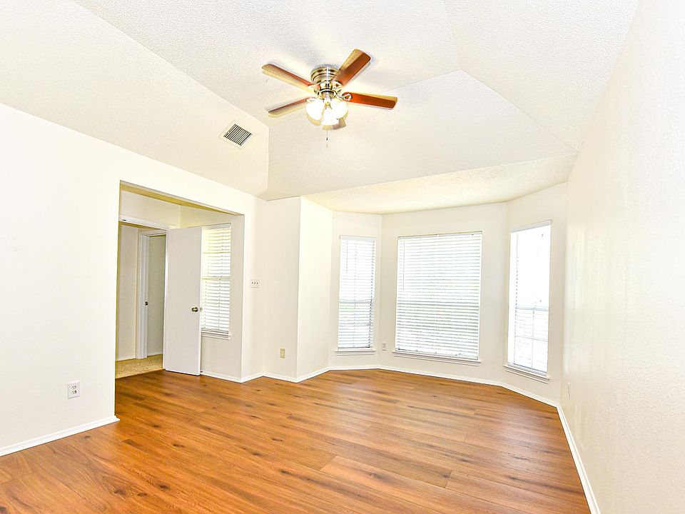 1st image of 2115 Rick Whinery Dr