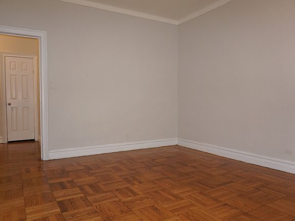 2nd image of 645 Ocean Ave #550