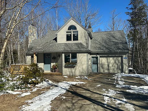 5003 Winter St Photo 1