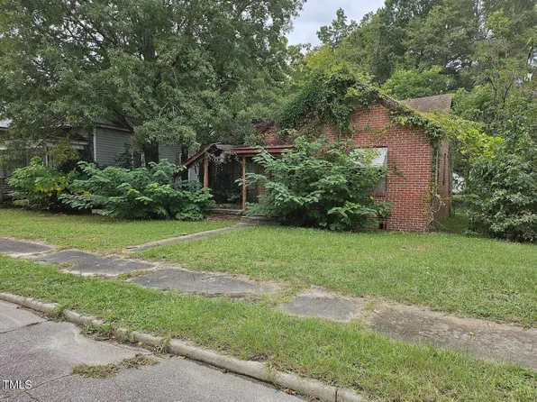 906 Clark St, Rocky Mount, NC 27801