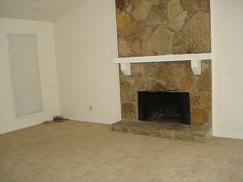 Living Rm/w Stone Fireplace